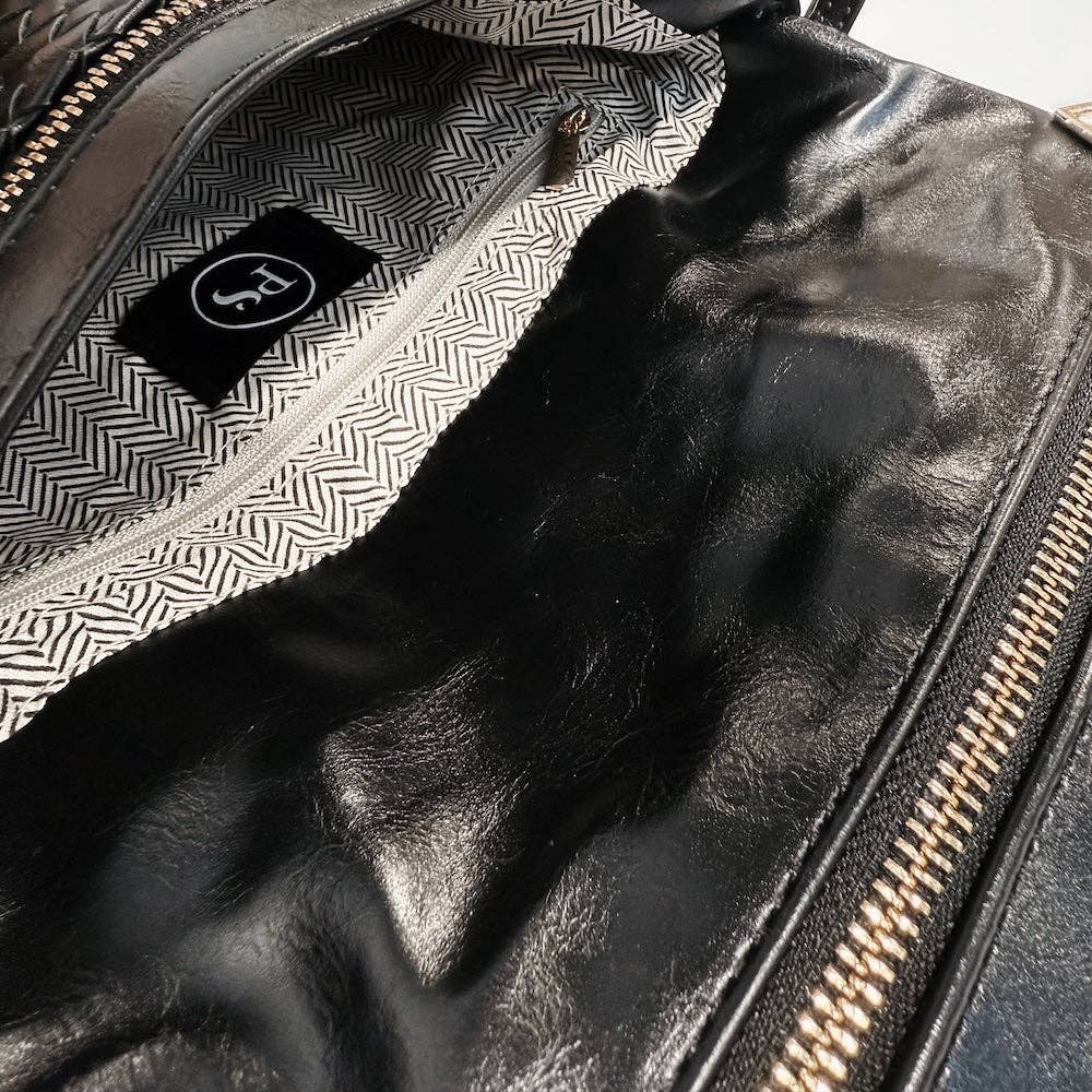 Annie 2 Woven Flap Crossbody: Black
